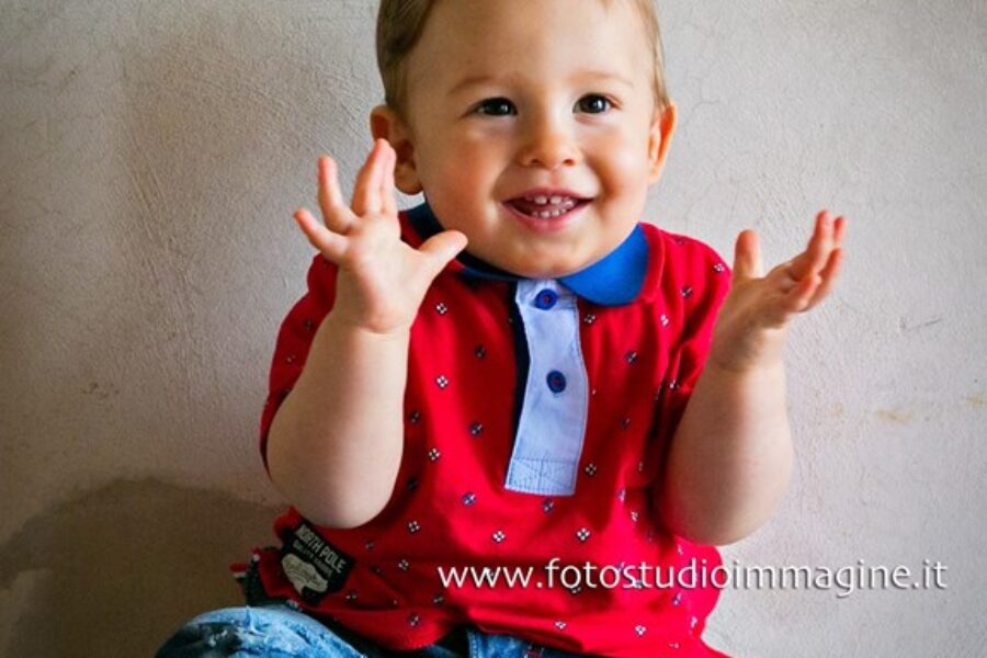 ALESSANDRO…….semplicemente gioia !😍🎬❤️📷🤣🎥#kid #bambino #sorriso #gioia #ridere #divertire #fotostudioimmagine #grottammare #marche #italia