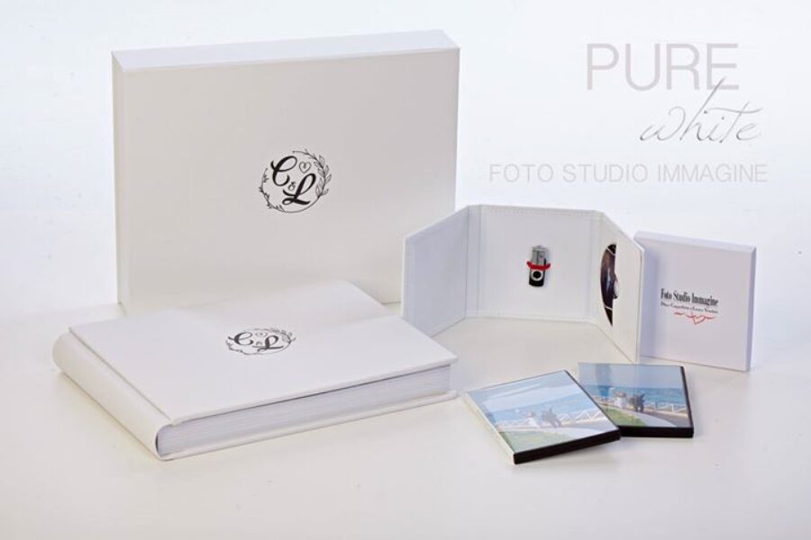 un album “pure white” per Consuelo&Luca🎥🎬📷#album #sposi #pure #white #bellissimo #elegante #attuale #cool #fotostudioimmagine #grottammare #ascolipiceno #marche #italy