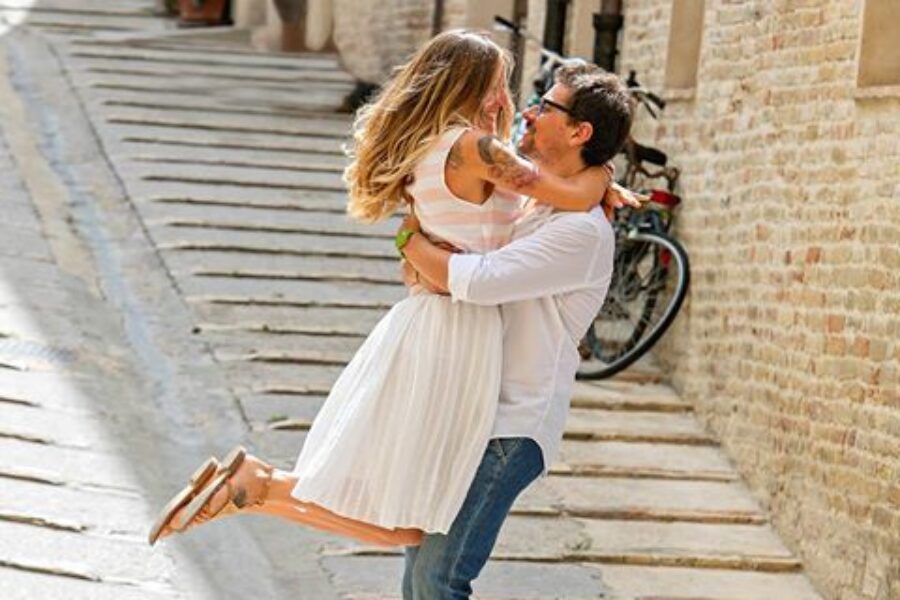 Un Augurio speciale dal #fotostudioimmagine per CHIARA e STEFANO che domani coroneranno il loro sogno d’Amore 💖📸💖Auguri Ragazzi da Laura e Dino