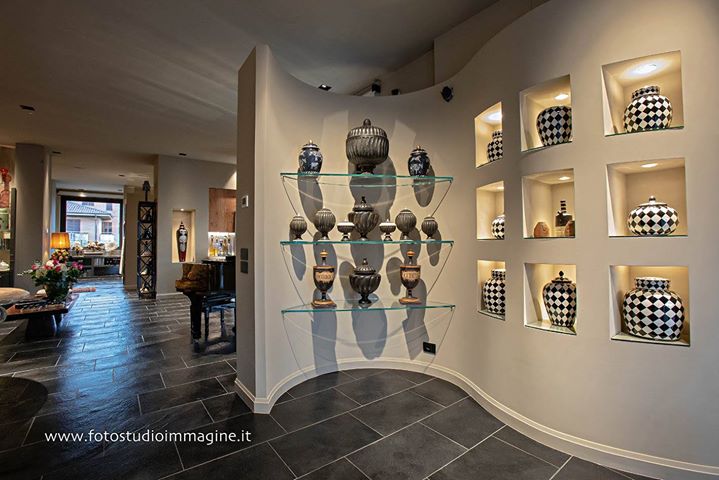 Rinnovato e sempre più bello l’atelier MAISON MAISON di Marina di Altidona, complimenti.